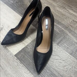 ❄️TAHARI Black Women's Heels